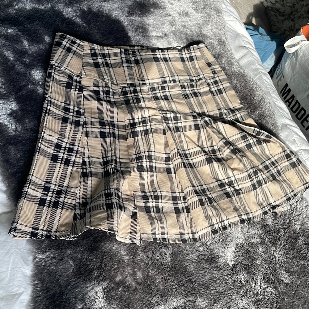 Plaid preppy mini skirt